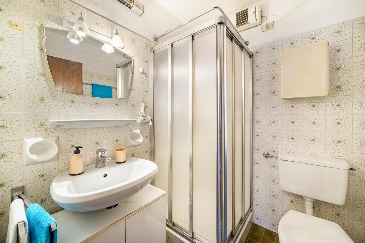 Apartement Joerg Lana Luaran gambar