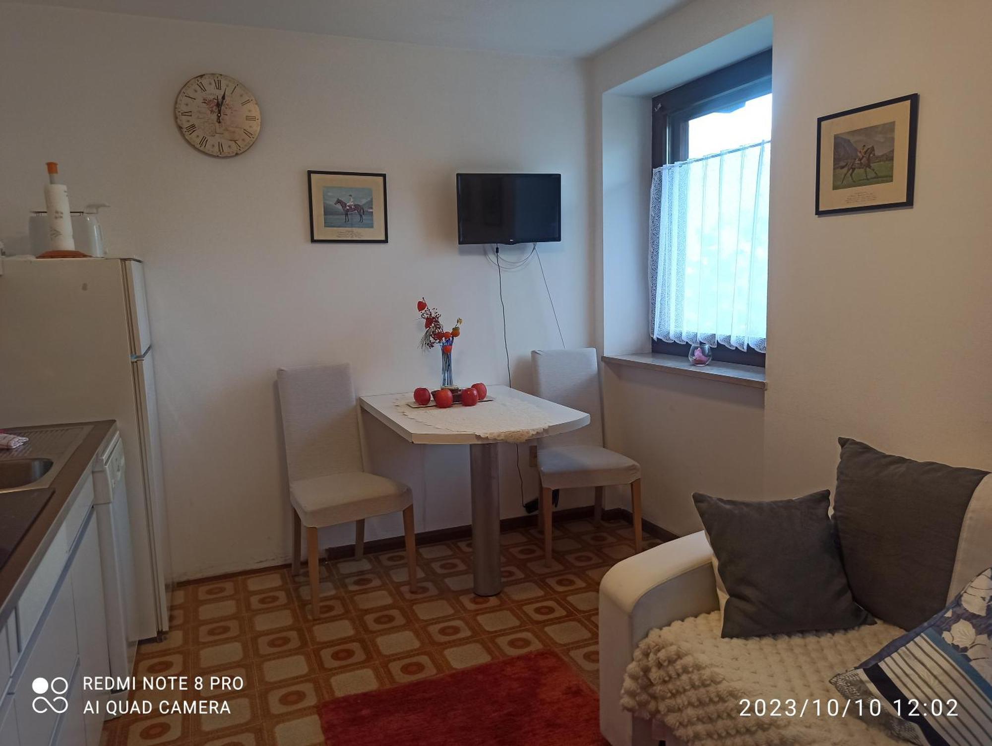 Apartement Joerg Lana Luaran gambar